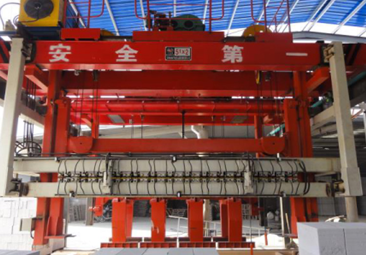 加氣線掰板機(jī)